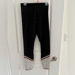 Sarah’s Day x White Fox Active “Sweet and Sassy” leggings, Size M